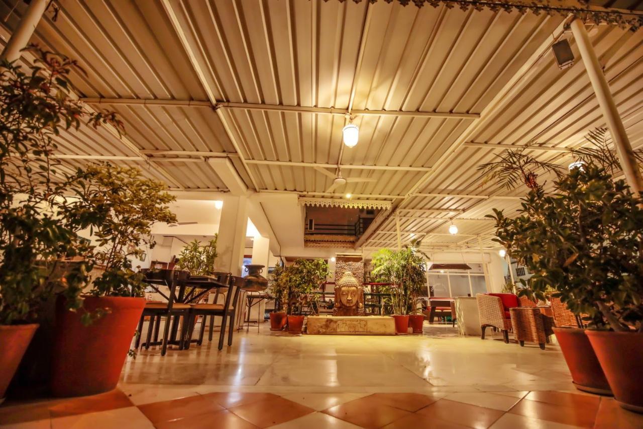 Hotel Devraj Niwas On Lake Pichola Ουνταϊπούρ Εξωτερικό φωτογραφία